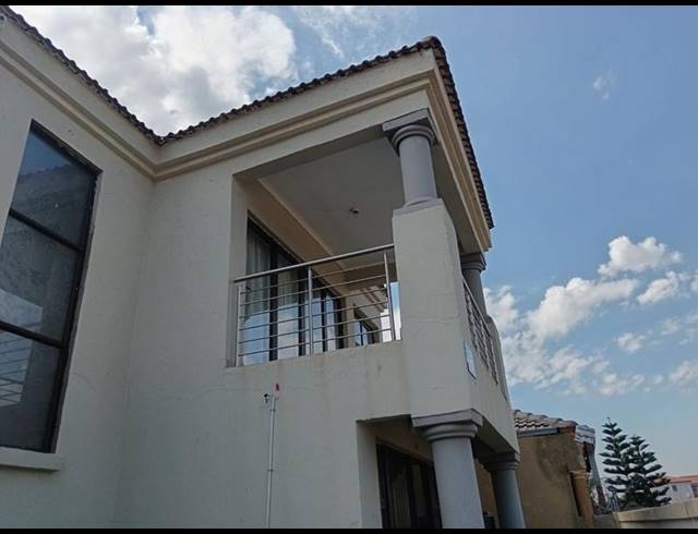 4 BEDROOM HOUSE FOR SALE IN BIRCH ACRES